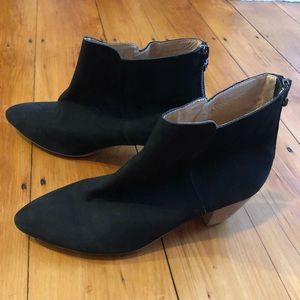 Marais USA suede ankle boots size 10